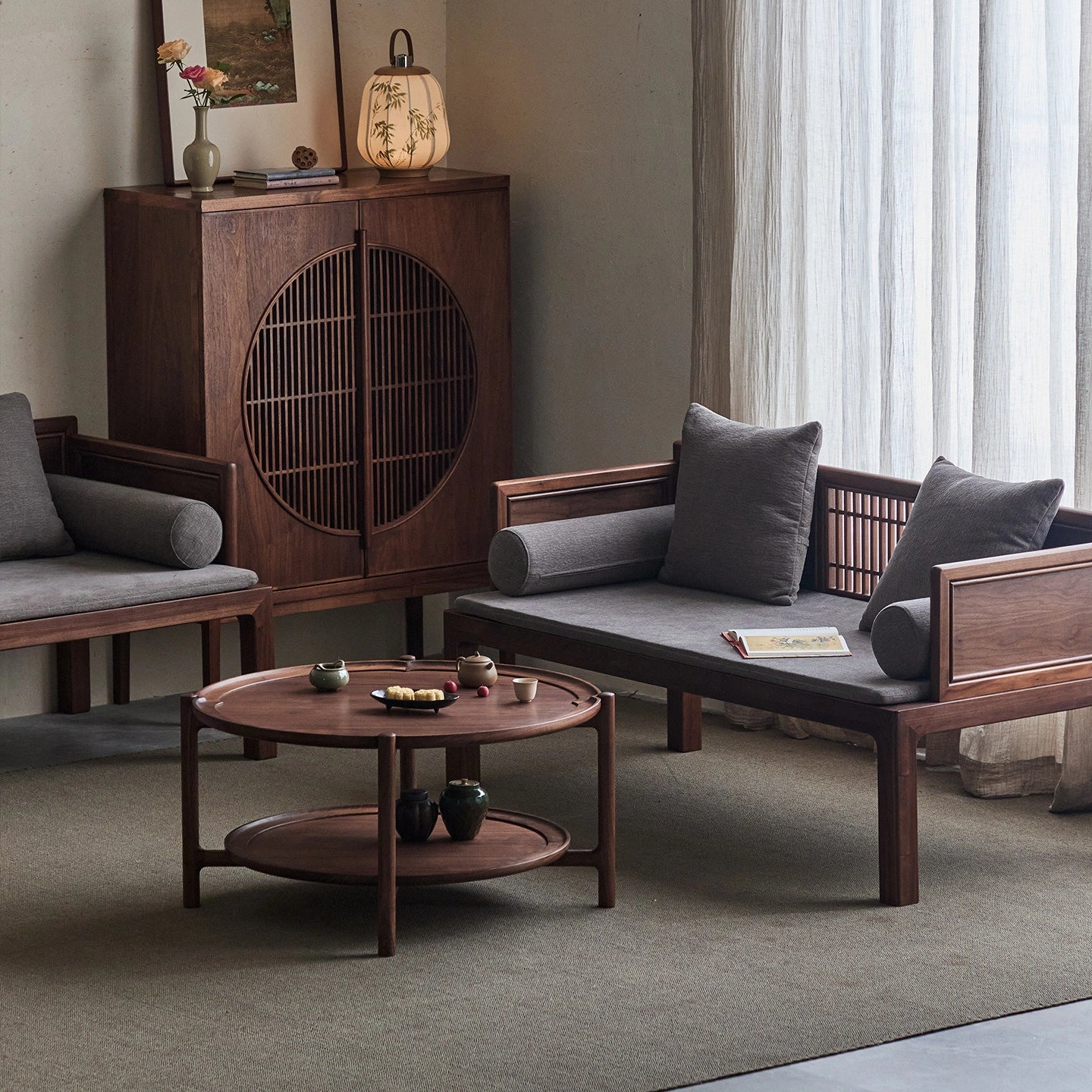 Haitang Round Nesting Coffee Table Set – Solid Walnut Wood