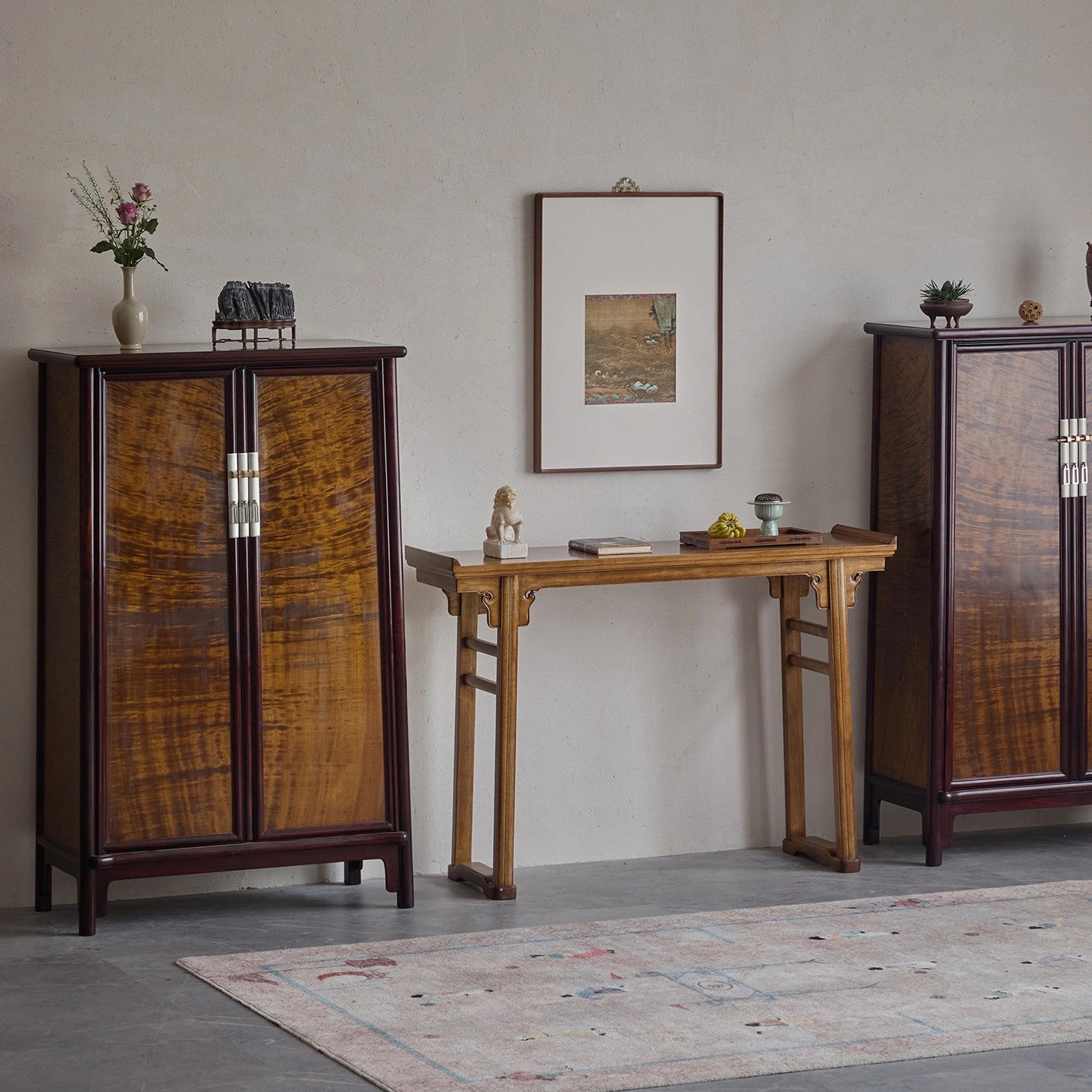 Jinsi Nanmu Rounded-Corner Cabinet