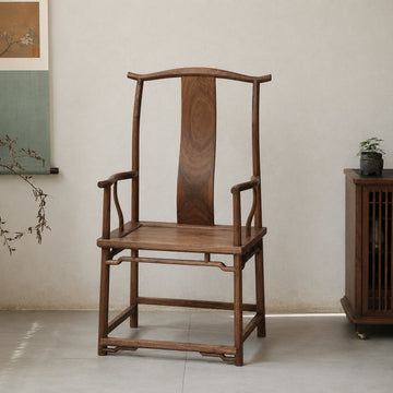 Sichutou Beiguanmao Solid Walnut Armchair
